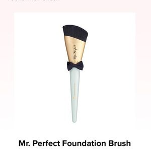 Too Faced Foundation Brush